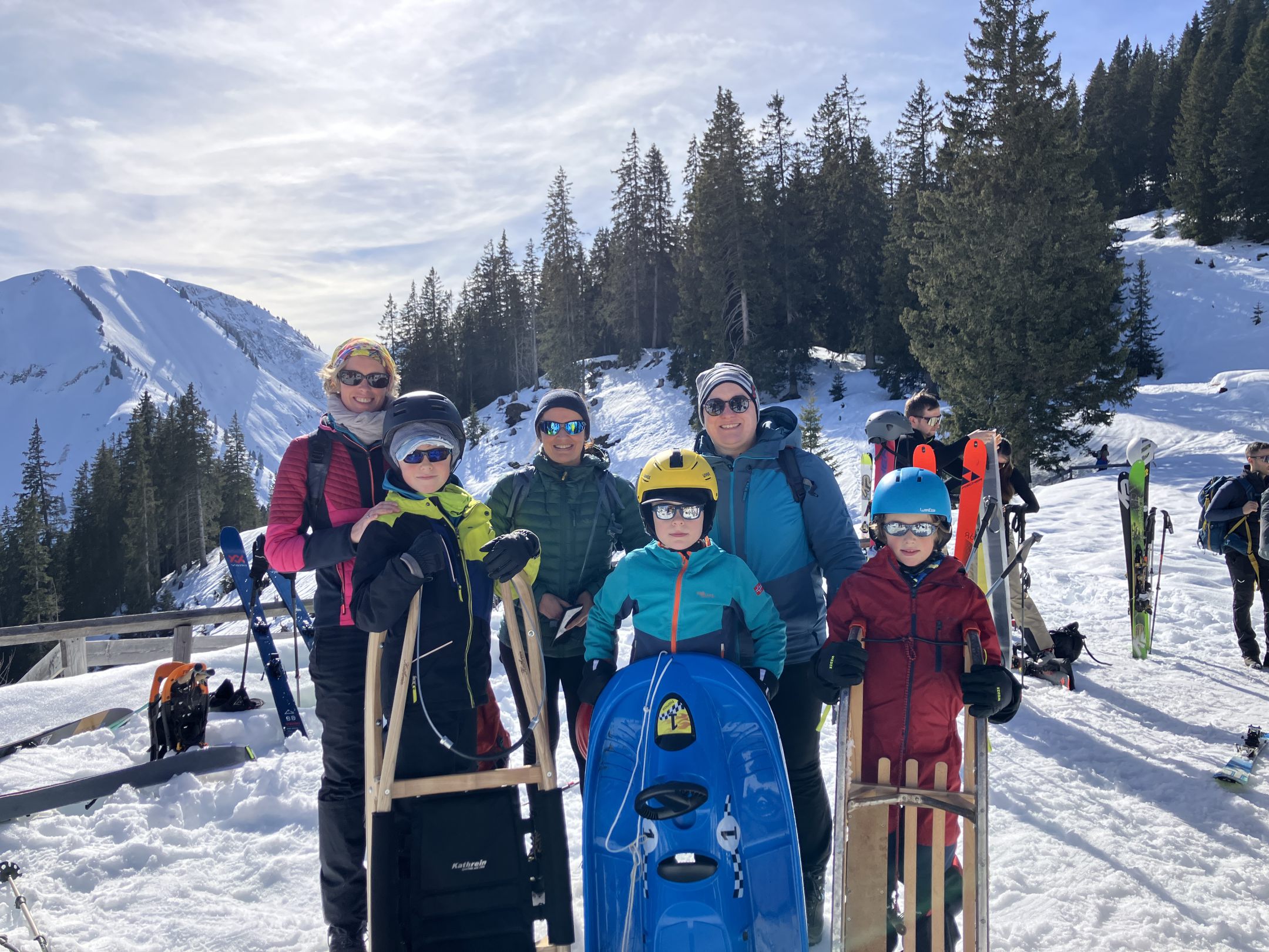 Rodeln mit der Familiengruppe